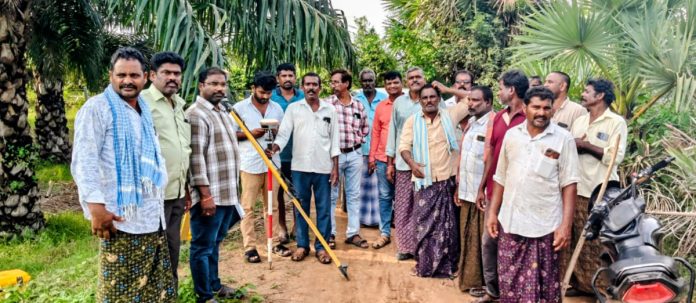 వెనుక కుంట చెరువు పాత హద్దుల సర్వే
