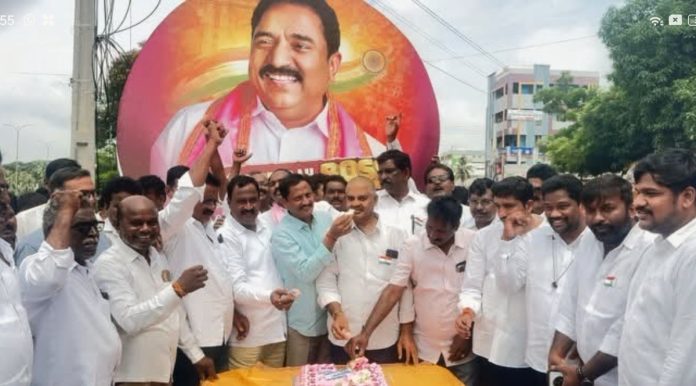 ఘనంగా సండ్ర వెంకట వీరయ్య జన్మదిన వేడుకలు