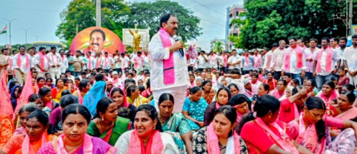 కళ్యాణలక్ష్మి, షాదీ ముబారక్ పథకాలను తక్షణమే కొనసాగించాలి