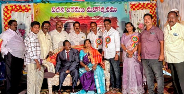 సొంతూరి బడిలోనే ఉద్యోగ విరమణ అభినందనీయం