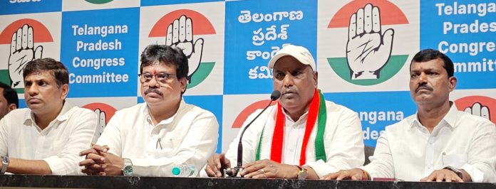 ఆనాడు ప్రతిపక్ష నేతలను బయటకు రానిచ్చారా?