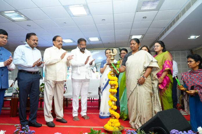 రైతులను నిలబెట్టగలిగే శక్తి రాష్ట్రానికే ఉంది