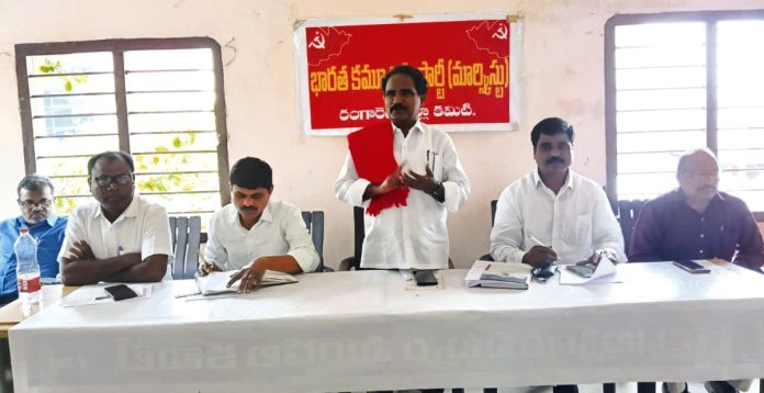 స్థానిక సమస్యలపై పోరుబాట