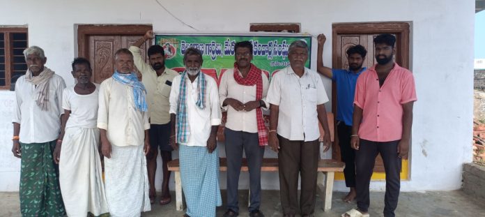 గొర్రెల కాపరులకు కర్ణాటక తరహాలో లైసెన్స్ తుపాకులు ఇవ్వాలి