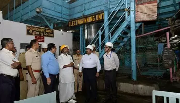కర్ణాటకలోని ‘హట్టి గోల్డ్ మైన్స్ ను సందర్శించిన భట్టి విక్రమార్క
