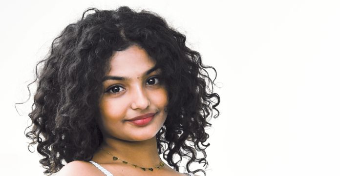 ఆద్యంతం ఆసక్తికరంగా ఉండే కథ