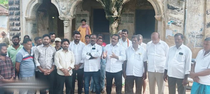 నిర్వాసితుల చిరకాల కోరిక నెరవేరుస్తున్న మంత్రి శ్రీధర్ బాబు