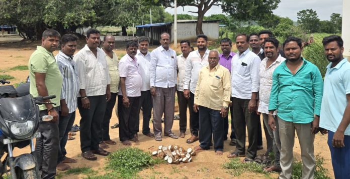 గ్రామాన్ని అన్ని విధాలా అభివృద్ధి చేస్తా: సర్పంచ్
