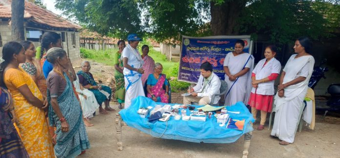 శాత్రజ్ పల్లిలో ఉచిత వైద్య శిబిరం