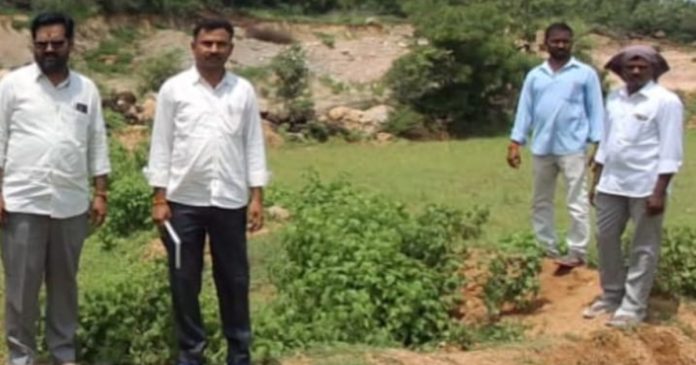 అక్రమ మొర్రం తవ్వకాలపై జాయింట్ సర్వే