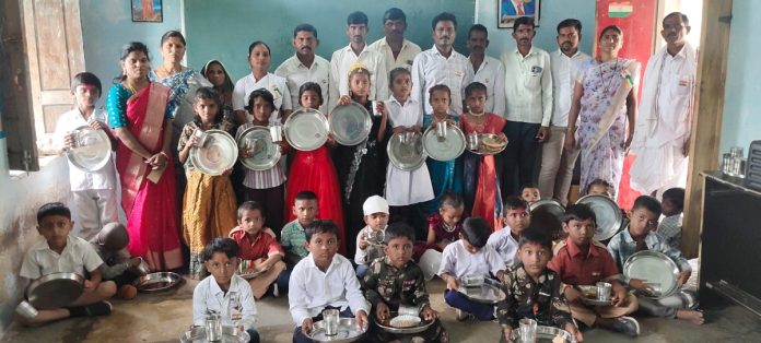 Distribution of plates and glasses to students