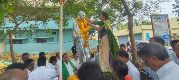 మున్సిపాలిటీ ఆధ్వర్యంలో పంద్రాగస్టు వేడుకలు