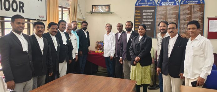 బార్ అసోసియేషన్ ఆధ్వర్యంలో సర్వాయి పాపన్న జయంతి వేడుకలు