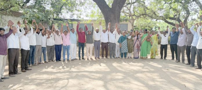 పెండింగ్ డీఏలు, పీఆర్సీని వెంటనే ప్రకటించాలి: టీజీ ఈజేఏసీ