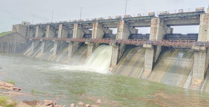 కౌలాస్ నాళా ప్రాజెక్టుకు భారీ ఇన్ ఫ్లో