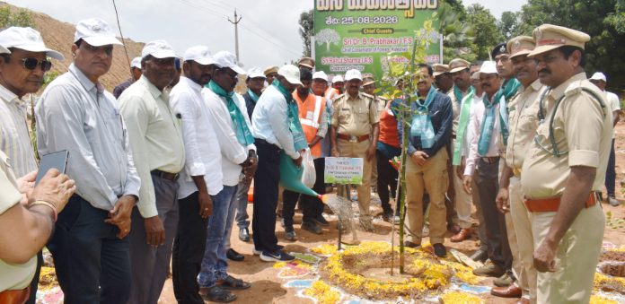 మొక్కల పెంపకంతోనే మానవాళికి మనుగడ