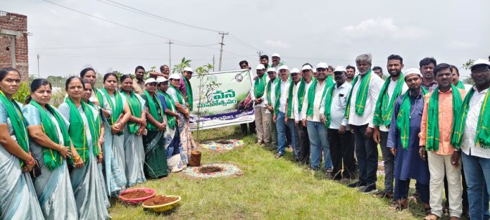 మొక్కల పెంపకంతోనే పర్యావరణ పరిరక్షణ