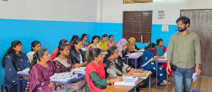 'English Mantra' training for teachers at Nalanda High School