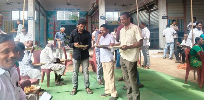 ప్లాస్టిక్ వాడకాన్ని పూర్తిగా నిషేదించాలి