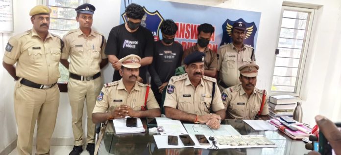 Fake currency racket busted
