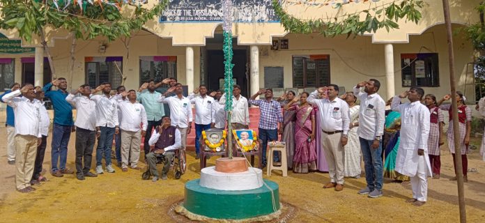 ఘనంగా స్వాతంత్ర దినోత్సవ వేడుకలు
