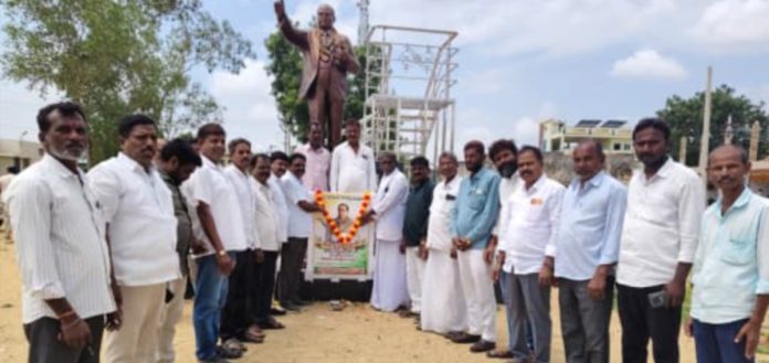 ఘనంగా రాజీవ్ గాంధీ జయంతి వేడుకలు