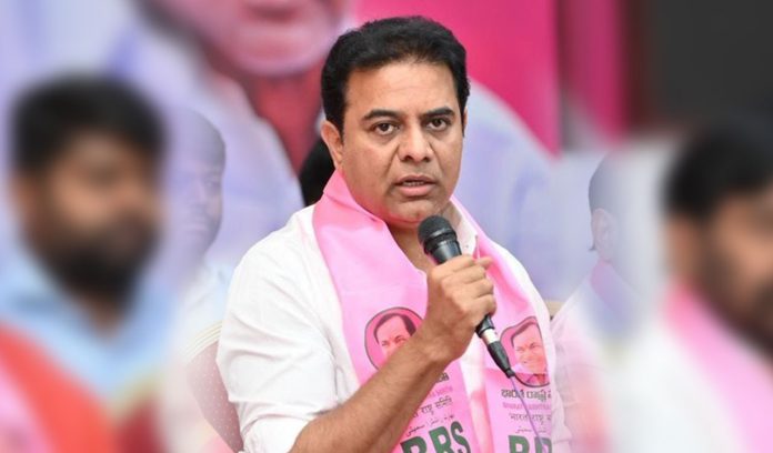 20వేల పోస్టులుంటే.. 7 వేలకే నోటిఫికేషన్ ఇస్తారా: కేటీఆర్