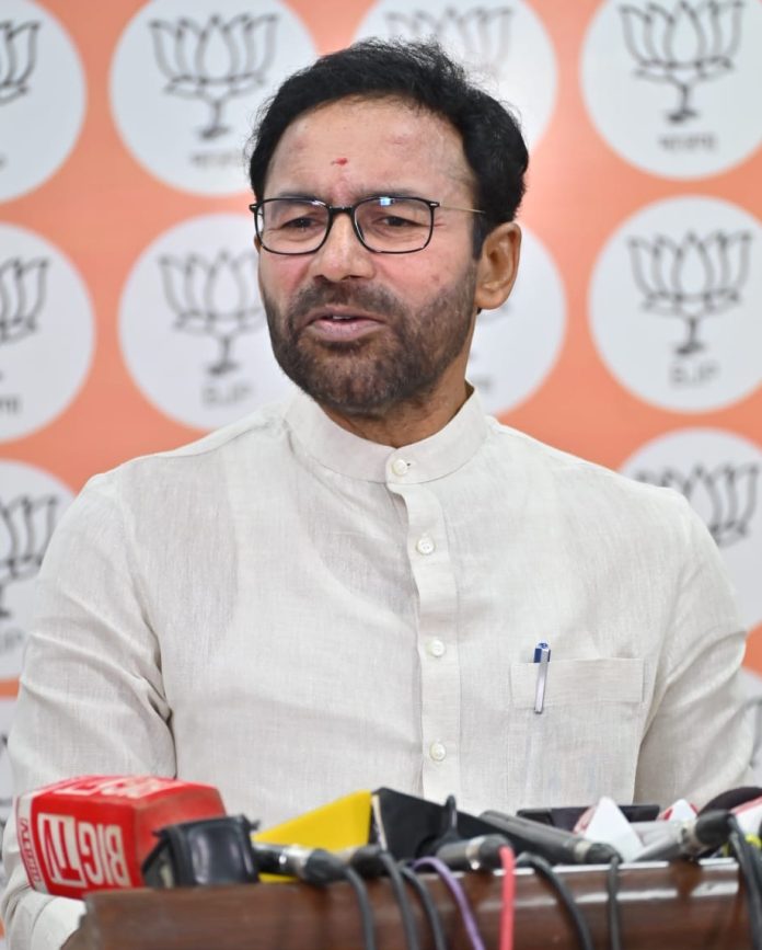 మోడీని టెర్రరిస్టుతో పోల్చిన మమ్దానీని కలవడానికి ప్రయత్నిస్తారా?