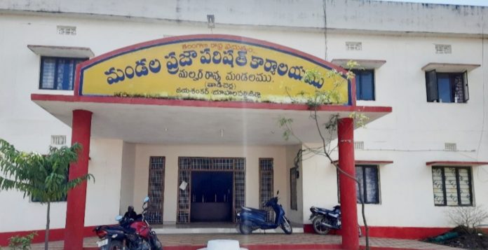 “చేయూత”కు ఒక్కరోజే గడువు