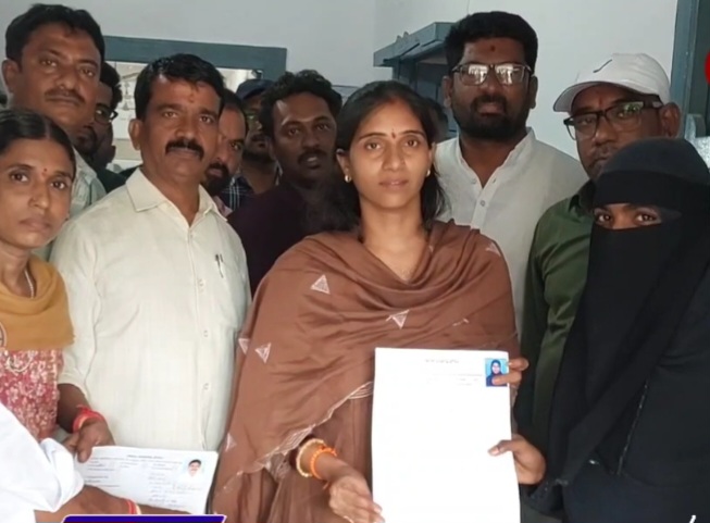 హామీలను అమలు చేస్తూ ముందుకు వెళ్తున్నాం..
