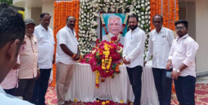 నాందేడ్ మాజీ ఎంపీ వసంతరావు వర్థంతిలో మండల నాయకులు