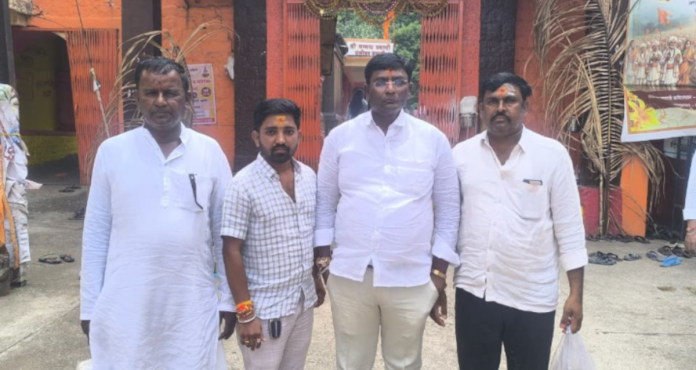 మన్మధస్వామి ఆలయాన్ని దర్శించుకున్న మాజీ చైర్మన్ రామ్ పటేల్