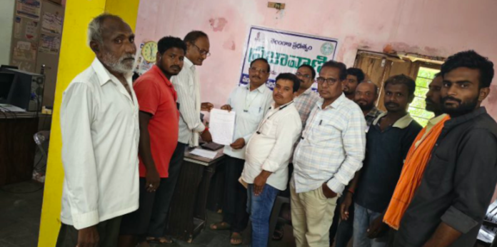 డోంగ్లి ఉన్నత పాఠశాలలో ఎన్ సీసీ కోర్సులు ప్రవేశపెట్టండి