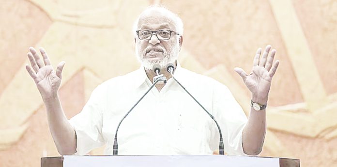ప్రభుత్వాన్ని ప్రశ్నించేవారే టార్గెట్