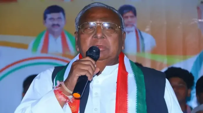స్టీల్ బ్రిడ్జికి సంగం లక్ష్మీబాయి పేరు పెట్టాలని సీఎంకు వీహెచ్ విజ్ఞప్తి