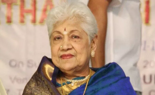 ఆసుపత్రిలో సీనియర్ నటి షావుకారు జానకి