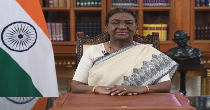 విద్యార్థులే దేశ భవిష్యత్తుకు రూపశిల్పులు