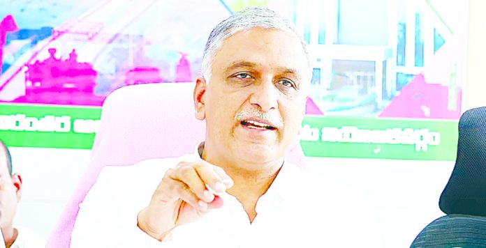 భూములు కనిపిస్తే అమ్మేయడమేనా?