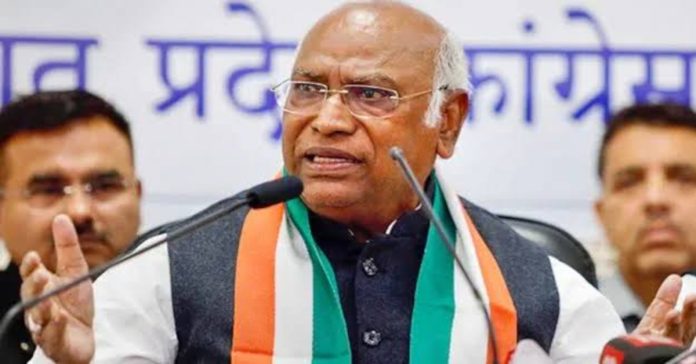అమిత్ షా సభకు రావాలి