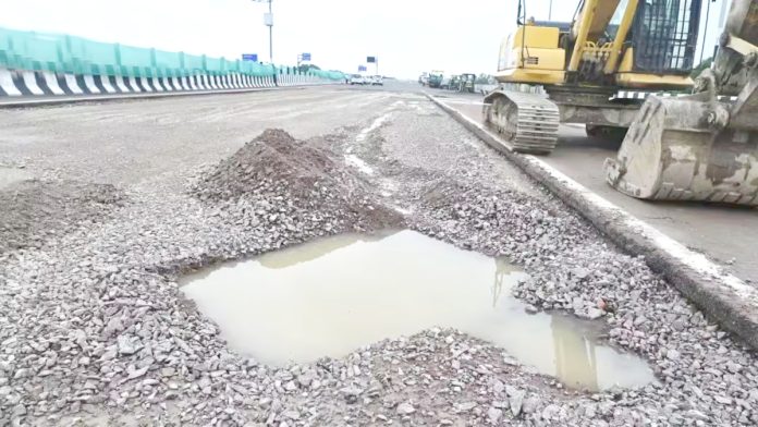 బీజేపీ అవినీతి ఎక్స్ప్రెస్వే