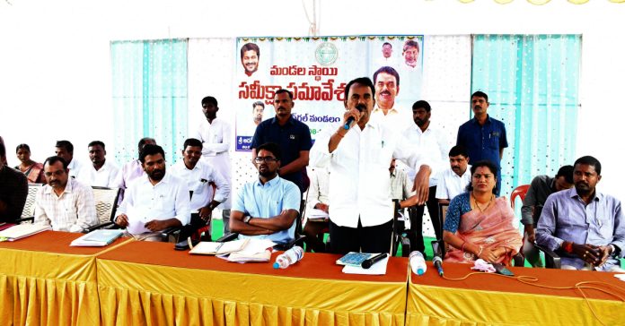 Do not delay in resolving public grievances.