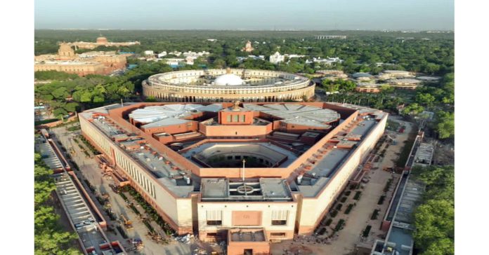 బిల్లులపై చర్చలు లేకుండానే ఆమోదం