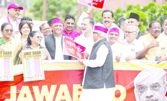 అమిత్ షా సభకు రావాలి