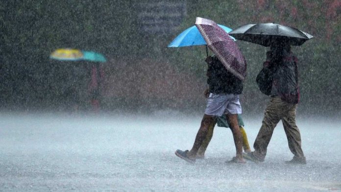 హైదరాబాద్లో పలు చోట్ల భారీ వర్షం..