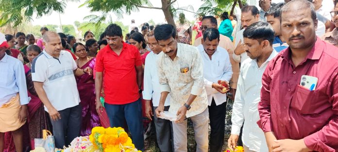 నవతెలంగాణ వనపర్తి డివిజన్
ఇన్చార్జికి మాతృవియోగం