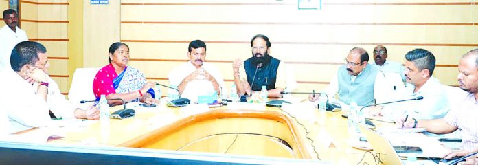 ఏడాదిలోగా దేవాదుల పూర్తి