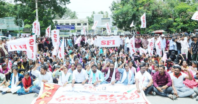 We will not let public representatives move about on the roads.