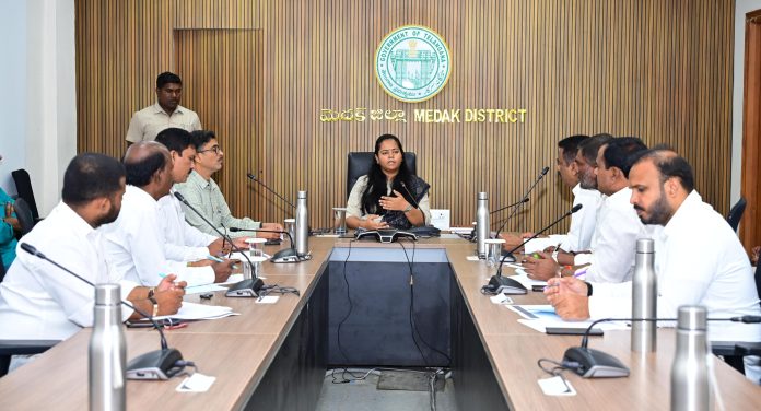 ఓటరు జాబితా సవరణ ప్రక్రియను పారదర్శకంగా, పకడ్బందీగా పూర్తి చేయాలి