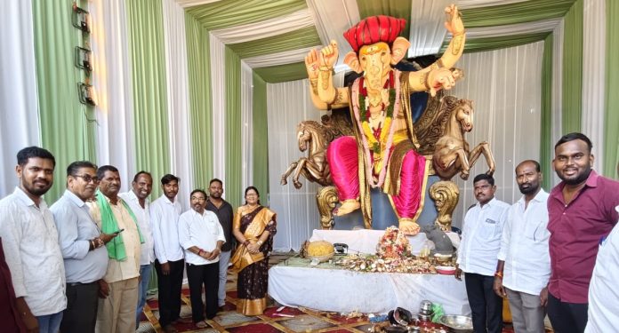 Community Service at Ganesha's place