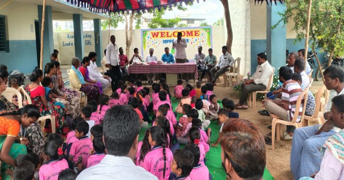 పాఠశాల బలోపేతానికి కృషి: సర్పంచ్ శ్రీనివాస్ గౌడ్